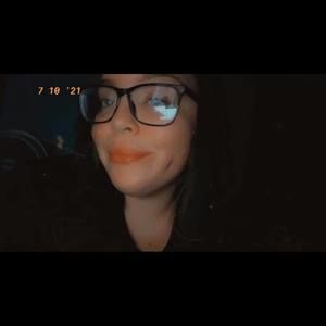 Meet your Posher, Mackenzie